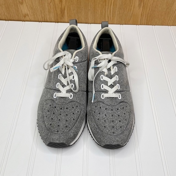 Native Cornell Sneakers - Picture 2 of 9